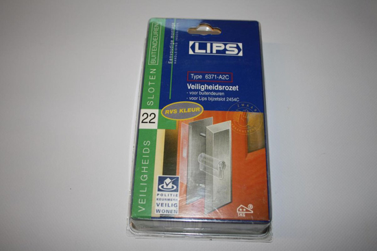 Afbeeldingen van LIPS VEILIGHEIDSCILINDERROZET TBV BIJZETSLOTEN PC SKG** 6371-A2C RVS LOOK 117 X 50MM