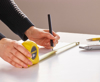 Afbeeldingen van STANLEY ROLBANDMAAT STANLEY 5M OP KAART 0-30-497